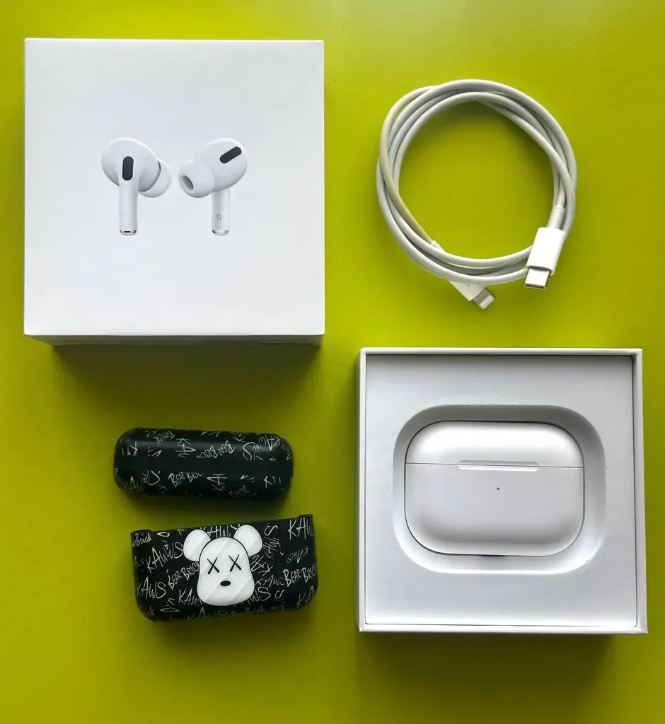 Продаю AirPods Pro 1-го поколения 🎧