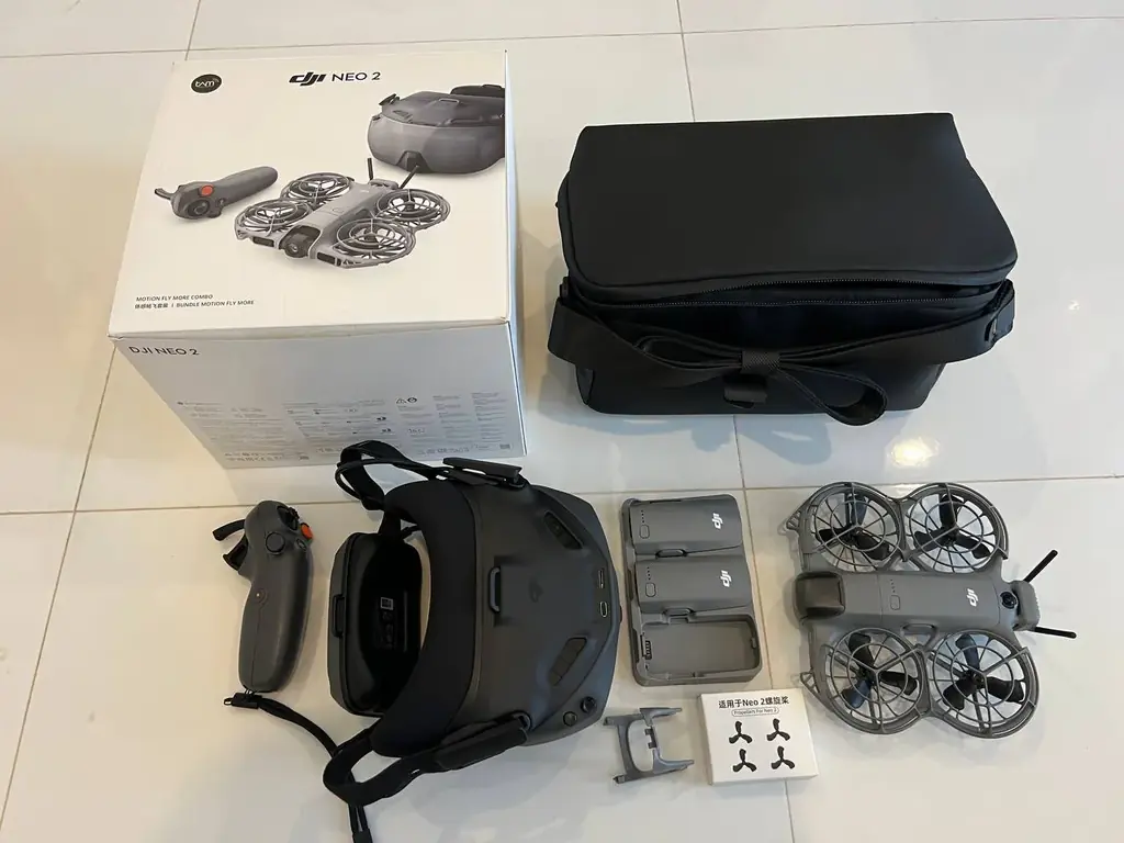 Продам DJI Neo 2 fly more motion combo