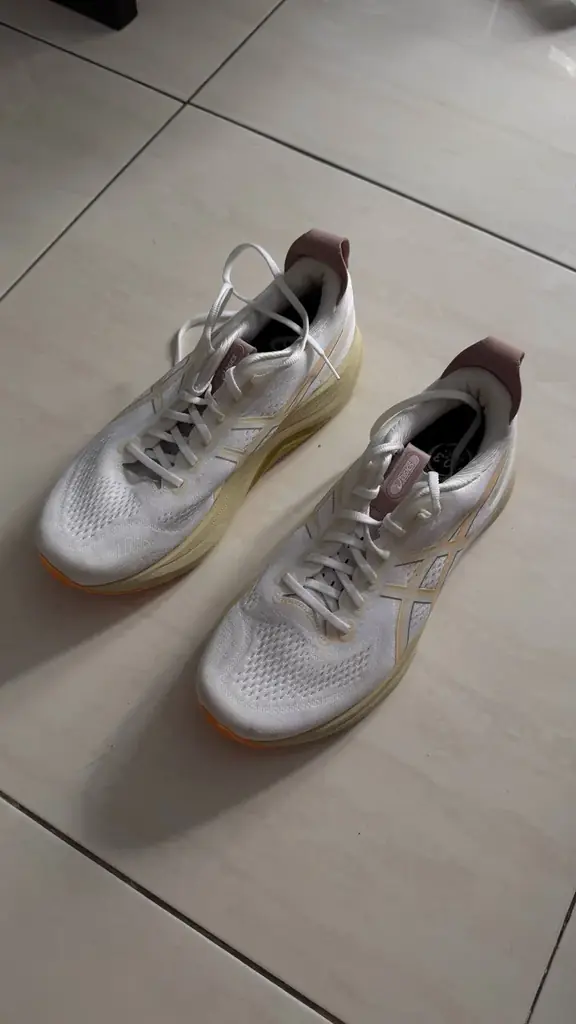 Беговые Кроссовки Asics Gel-Kayano 32 (размер 10US, мне с 27.5см чуть великоваты, 28см стопа будет …