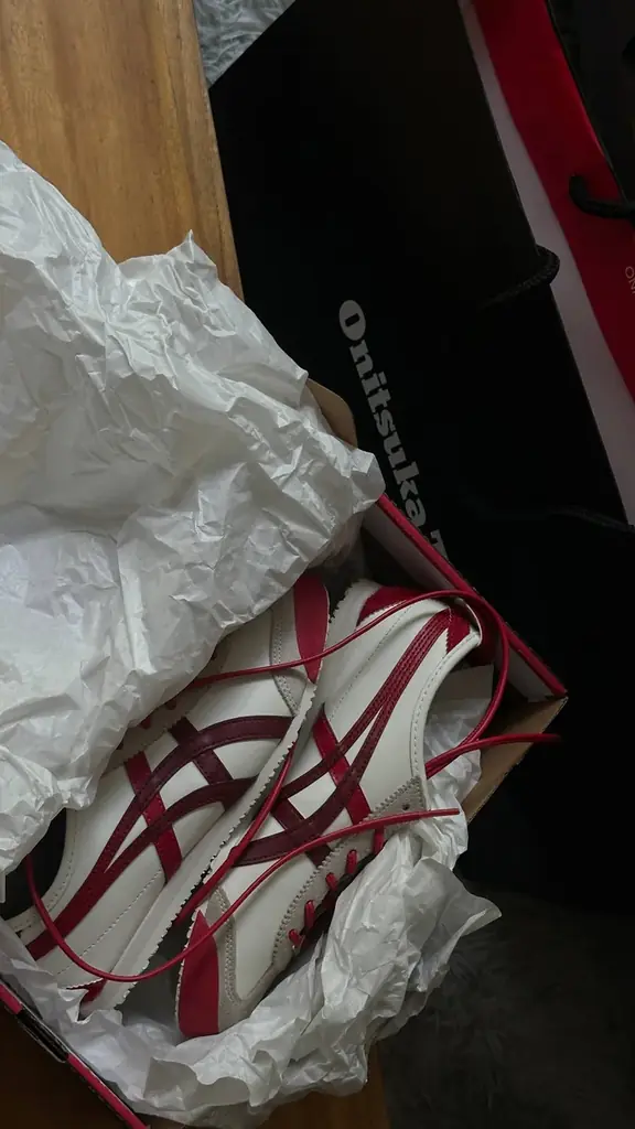 Девы, продам onitsuka tiger ориги