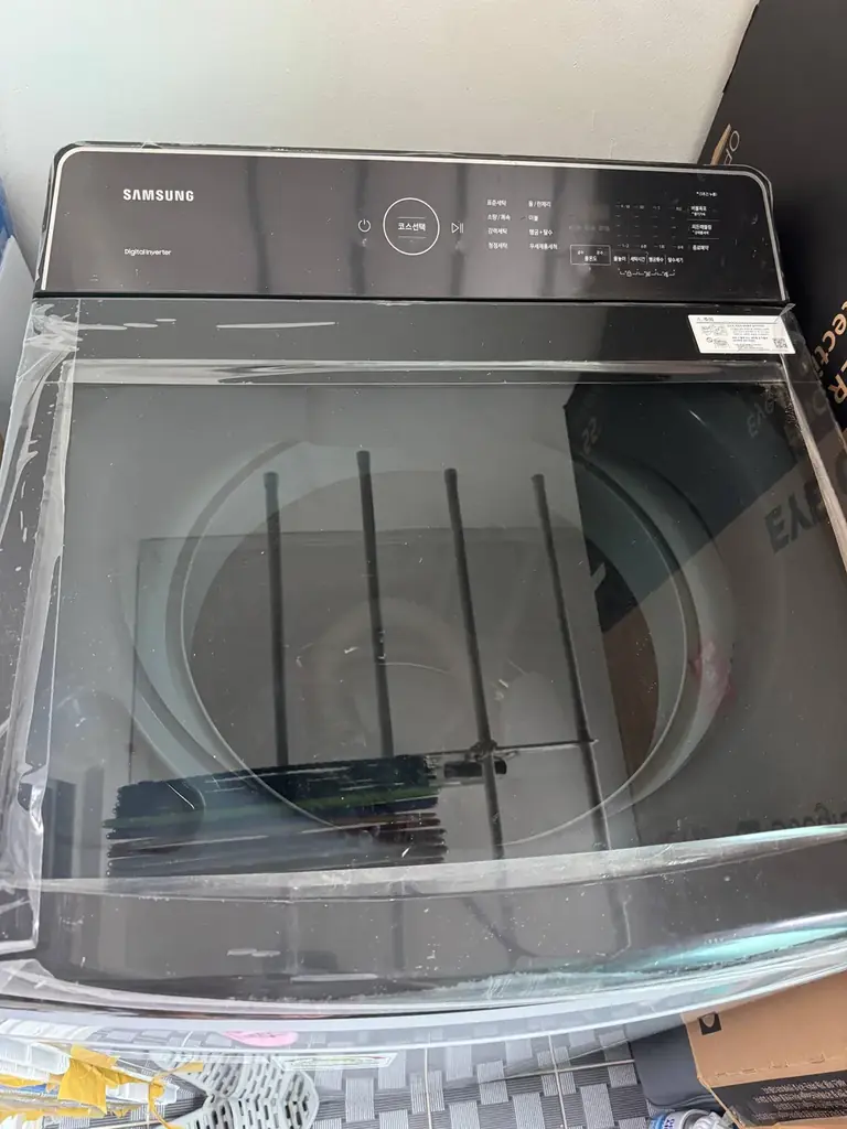🧺 Продаю стиральную машину Samsung 16 кг (2023 года) — 300 000 ₩.