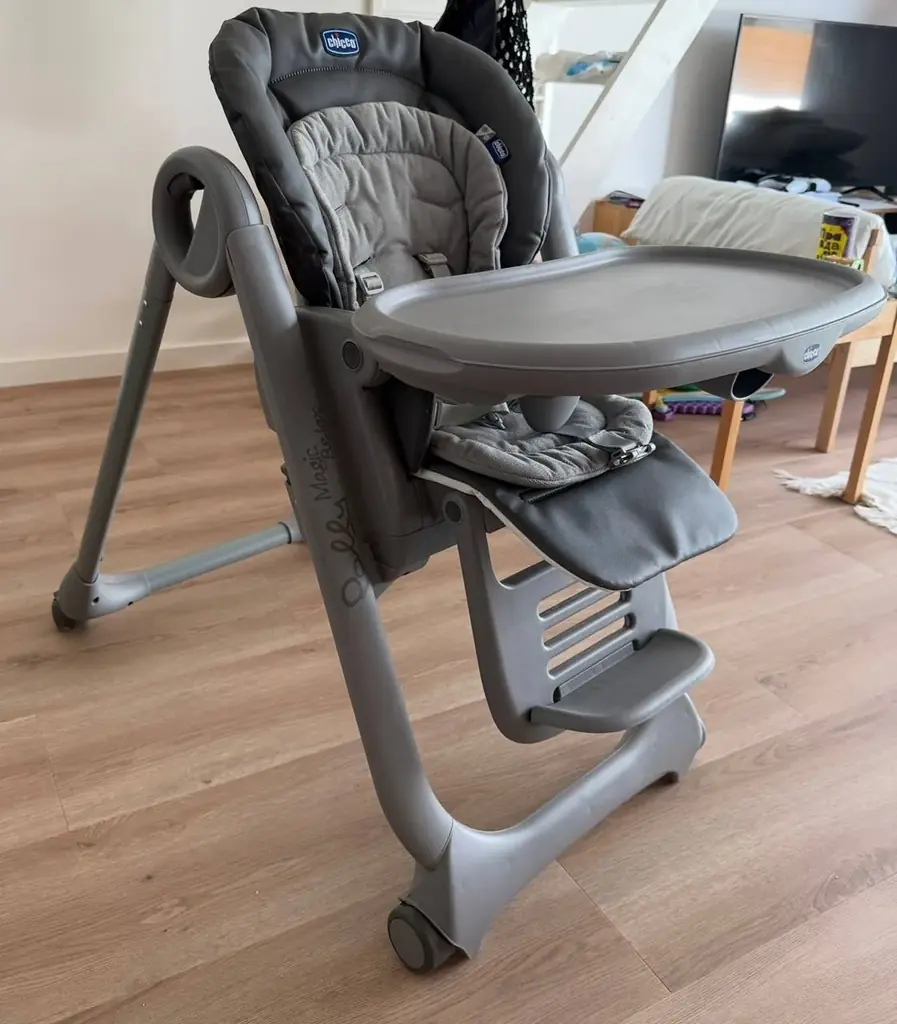 👶 Продается стульчик для кормления Chicco Polly Magic Relax.