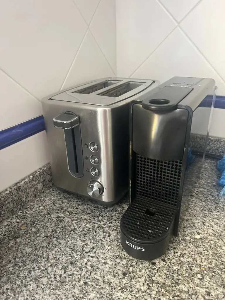 Тостер+капсульная кофемашина (капсулы nespreso)