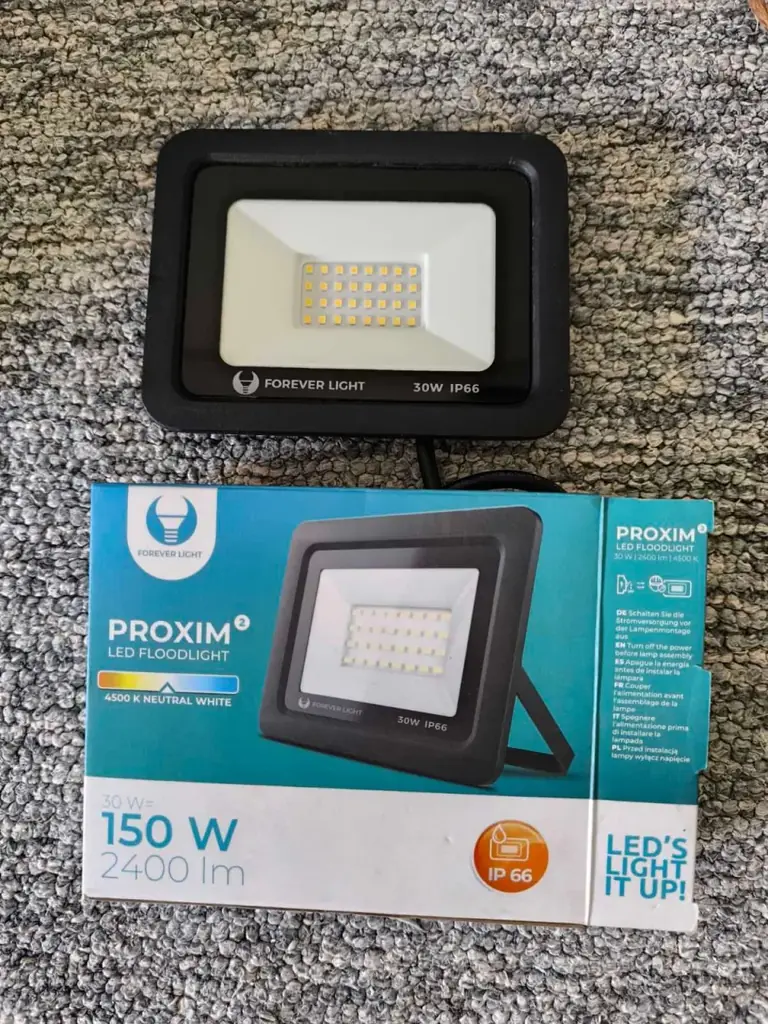 Продам LED прожекторы для дома и улицы