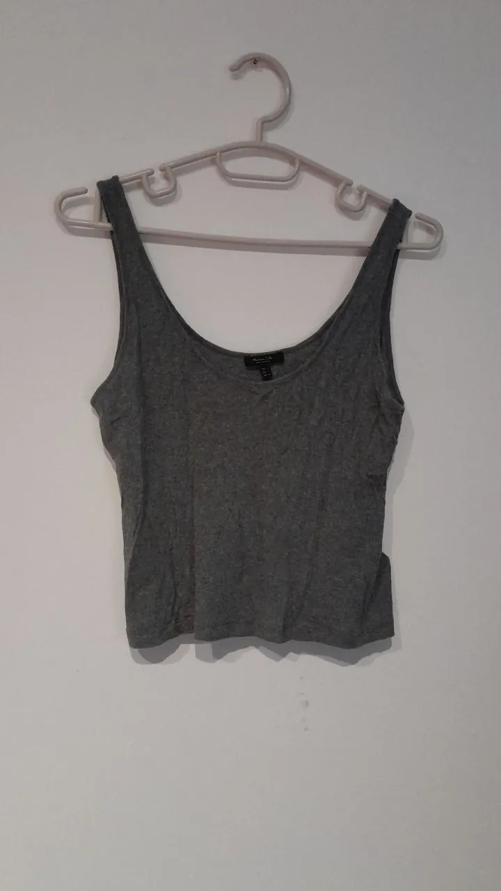 Майка-топ, новая, но без бирки, Massimo Dutti, S, 5€, Эшторил