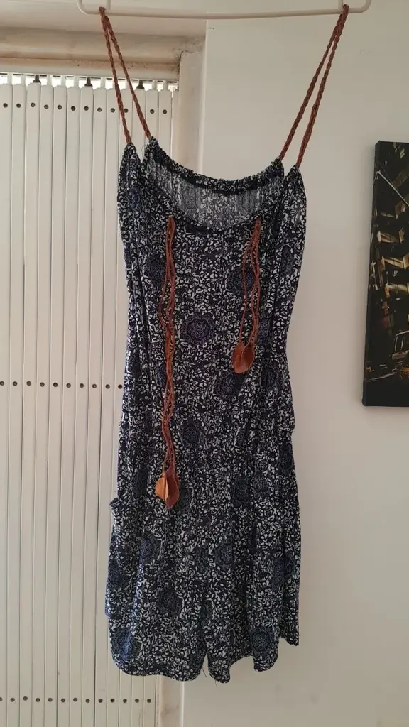 Летний комбинезон( шорты), M/L, в прекрасном состоянии, 5€, Эшторил