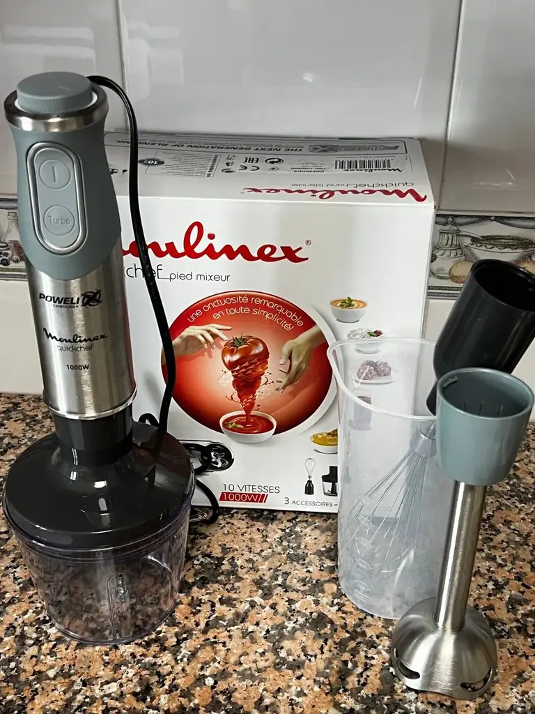 Блэндер Moulinex DD655DES Продам мощный блендер в идеальном состоянии. Полный комплект, сохранилась…