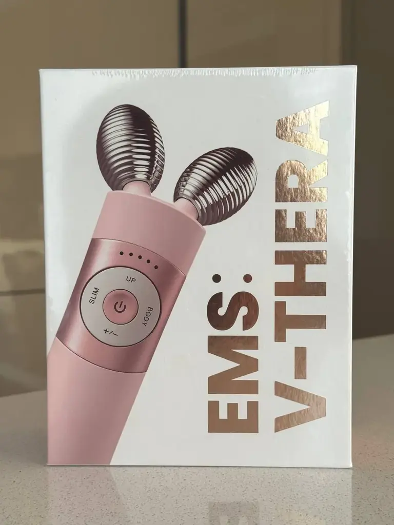 Продам новый массажёр EMS V-THERA в заводской плёнке 🌸 Получила в подарок, но у меня уже есть похо…