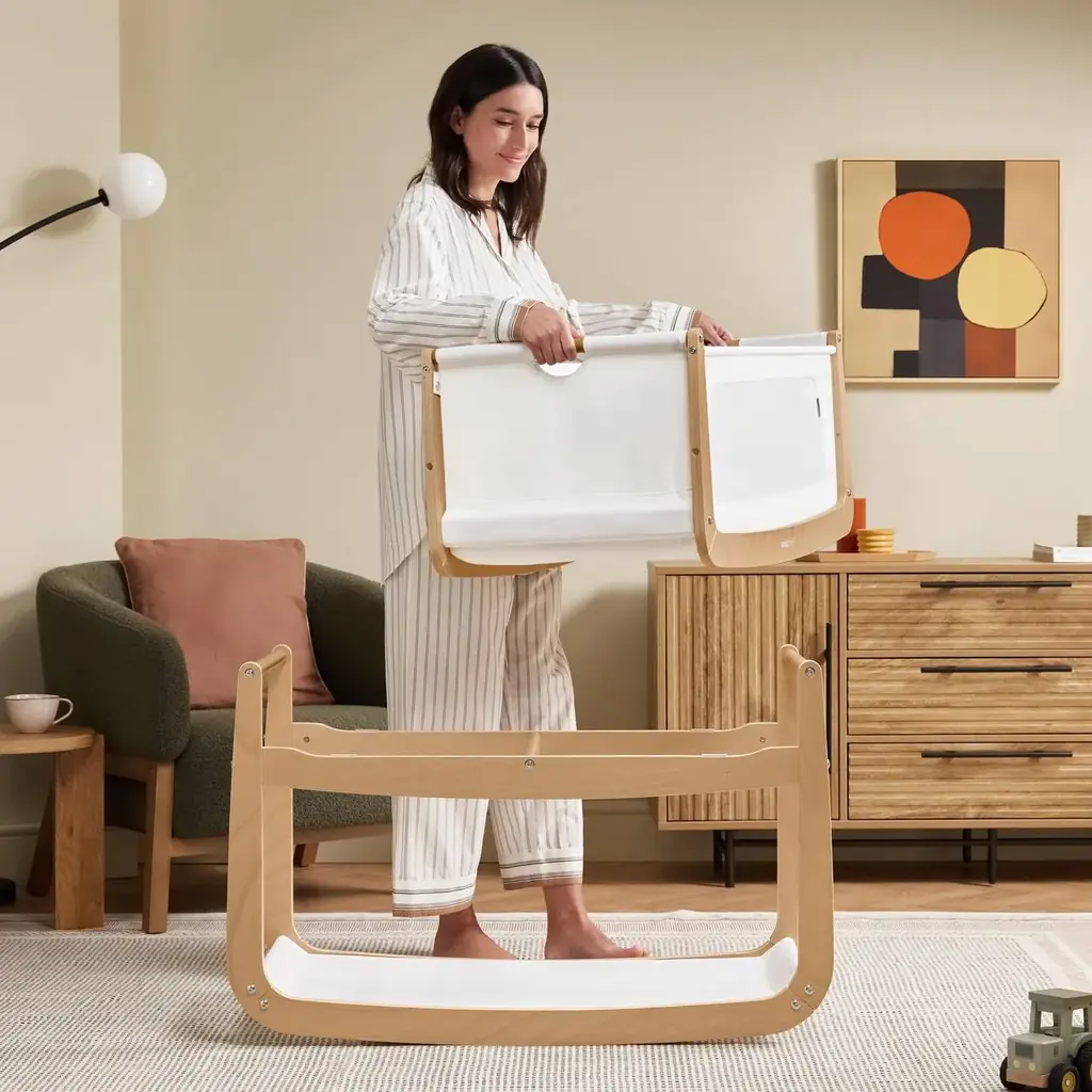 Продам кроватку от 0 до 6 мес британской марки Snuzpod в прекрасном состоянии. Очень удобная, можно…