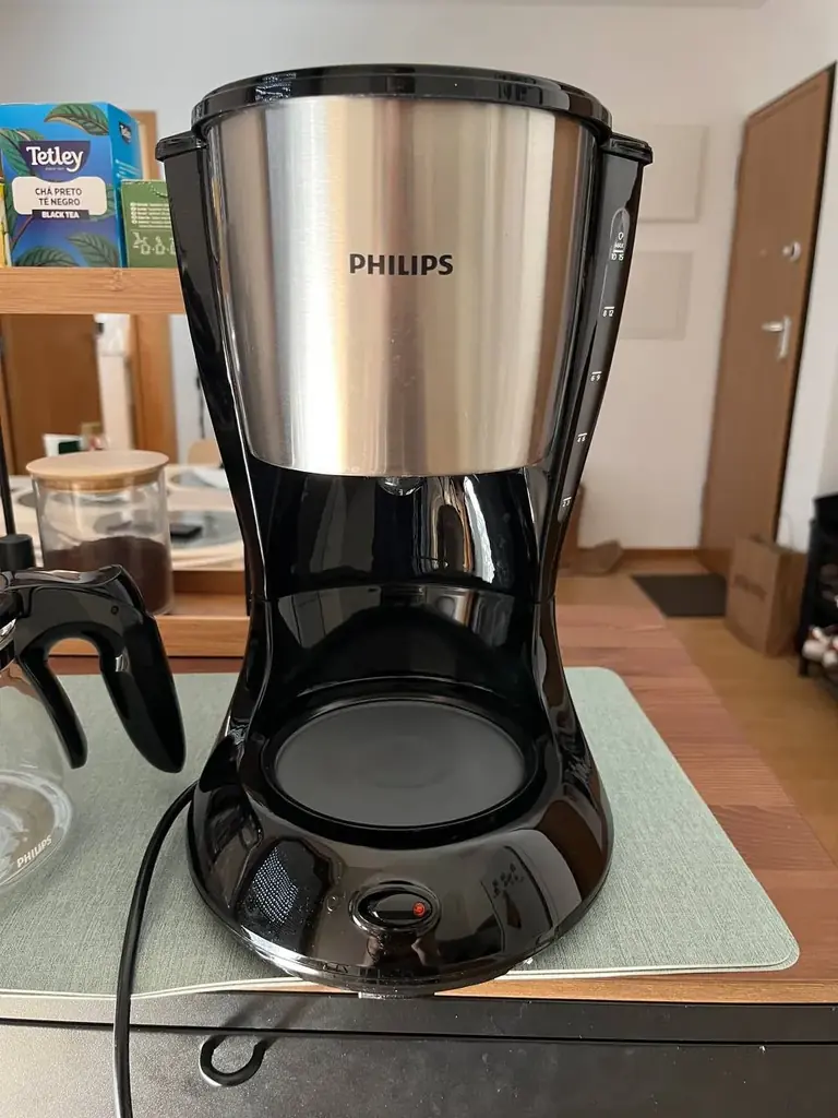Кофеварка Philips HD7462.