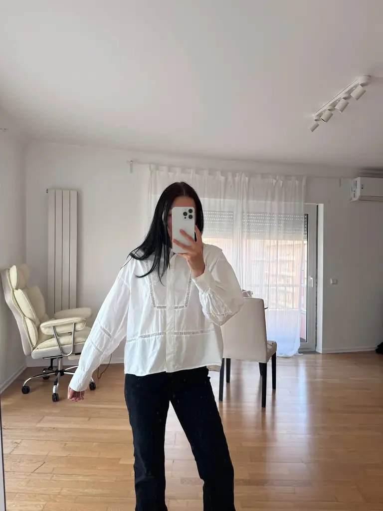 3. Рубашка белая — Massimo Dutti, S