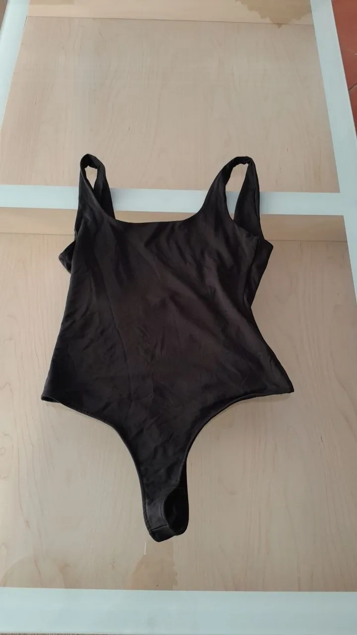 Купальник сдельный, L, ZARA, 5€, состояние отличное, Эшторил.
