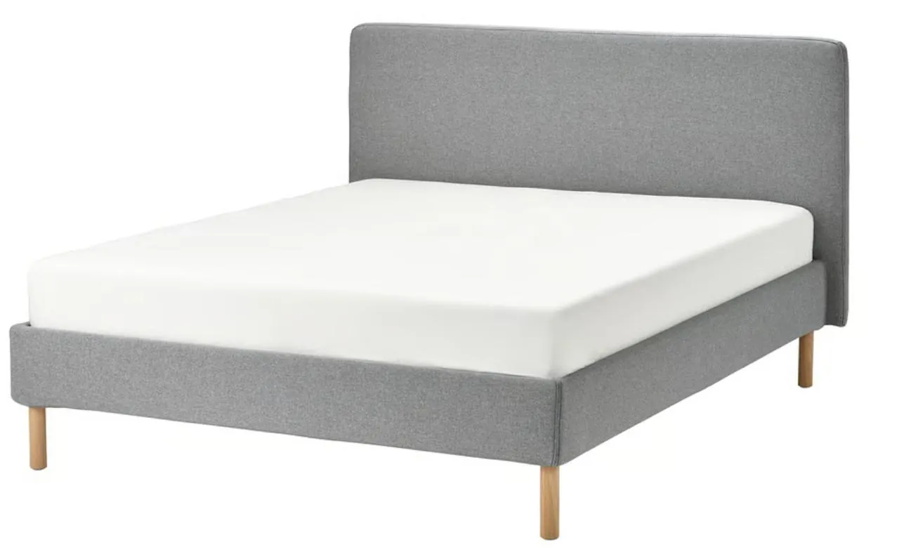 Продаем кровать ikea TÄRNKULLEN 160x200 и матрас VALEVÅG