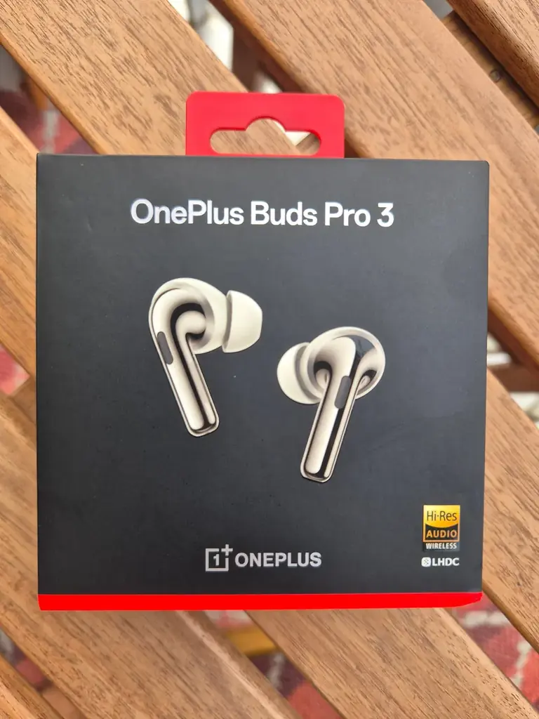 Продаю новые беспроводные наушники OnePlus Buds Pro 3