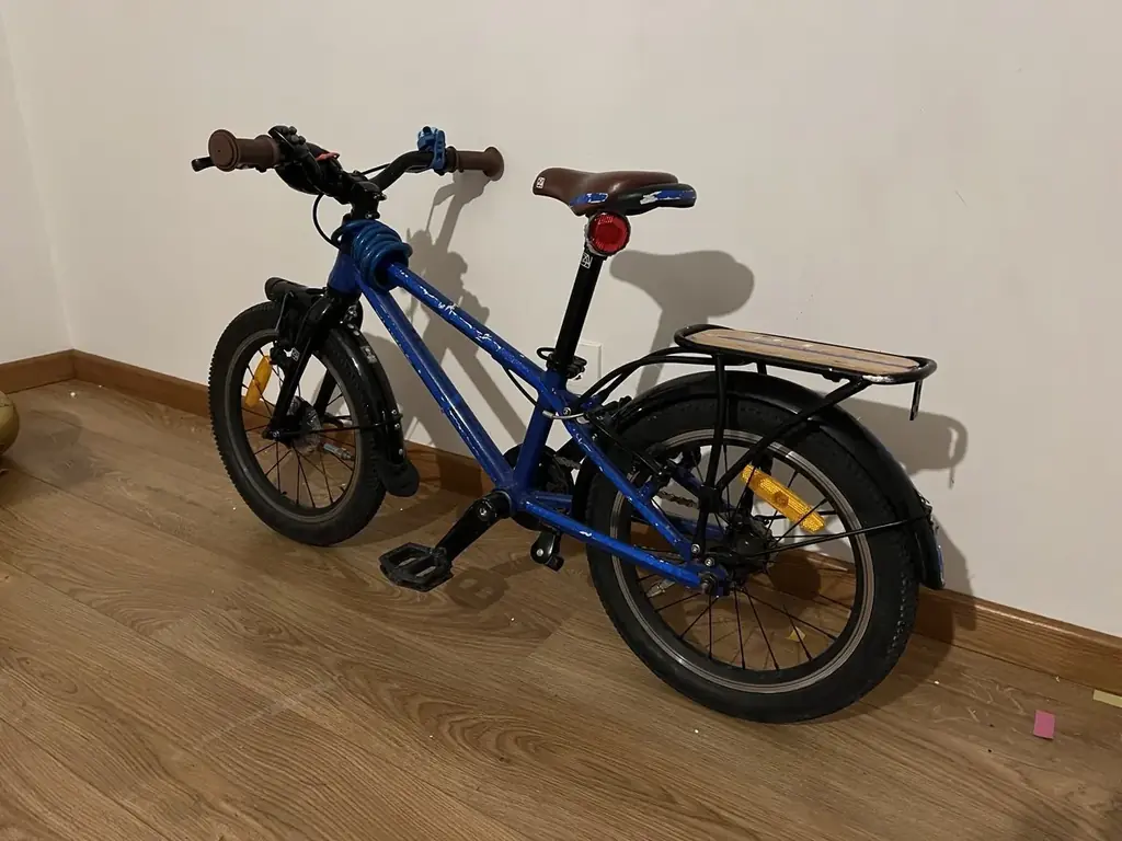 Продаю детский велосипед Shulz Bubble 16 Race, диаметр колес 16", очень легкий 6,7 кг, для ребенка …