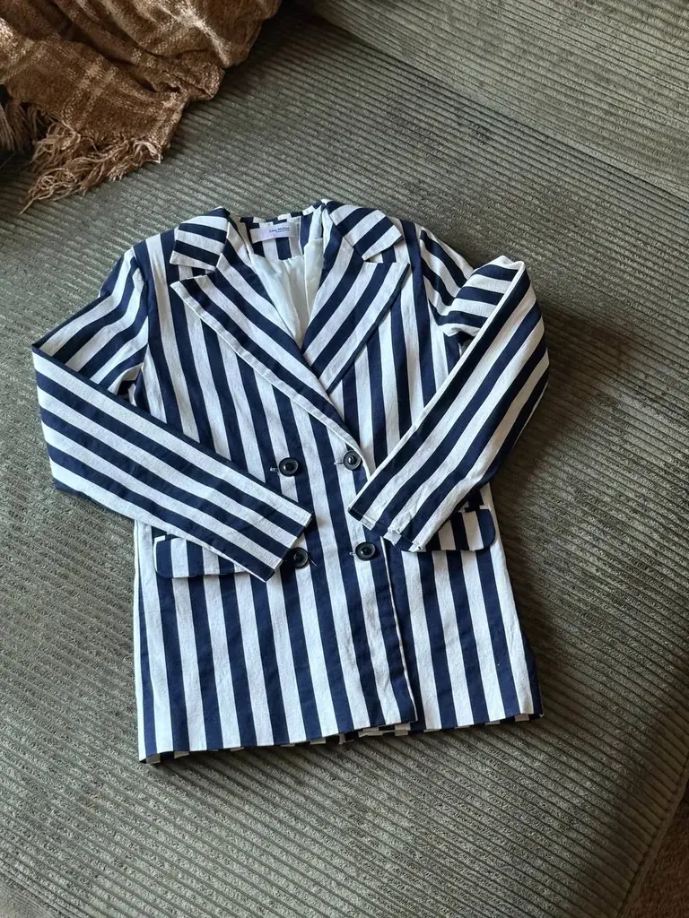 Продаю женскую одежду в хорошем состоянии. Размеры в основном XS/S (EU 34–36), носилось всё аккурат…