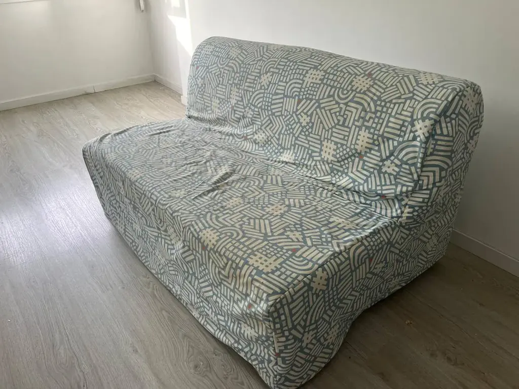 IKEA - Раскладной компактный диван LYCKSELE LÖVÅS - двухместный (раскладывали раза два, механизм ис…