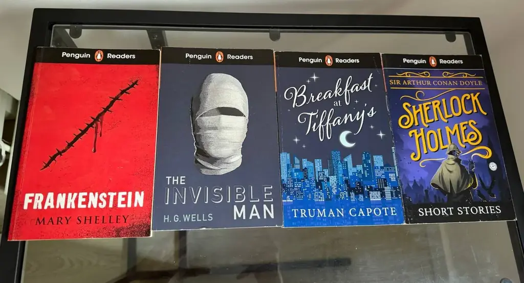 Всем привет! Продаю книги издательства Penguin Readers - книжки на английском языке для изучающих.