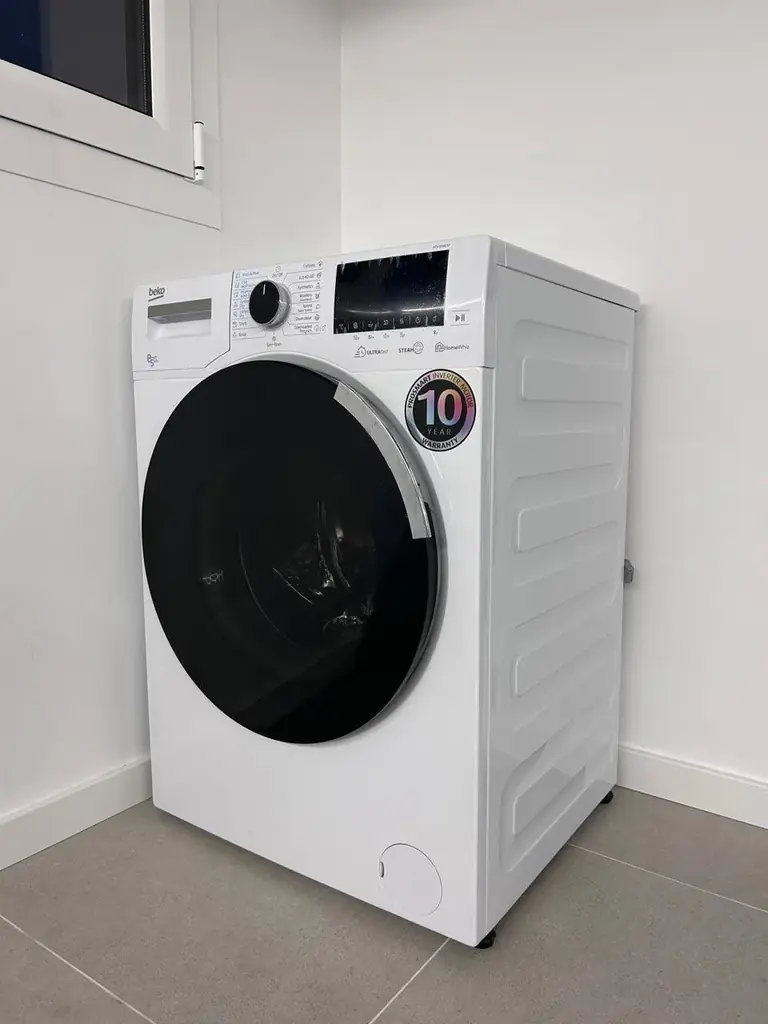 Стиральная машина с сушкой Beko HTV8746XF (BEPRS05), использовалась максимум 2 года, бережно, без и…
