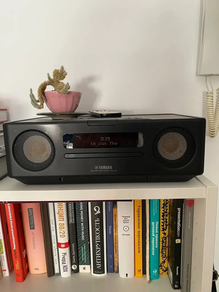 Компактный музыкальный центр Yamaha. - 50€