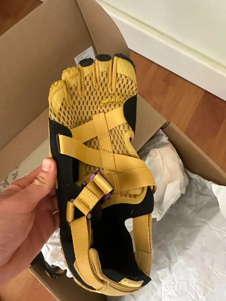 продам vibram Breezandal