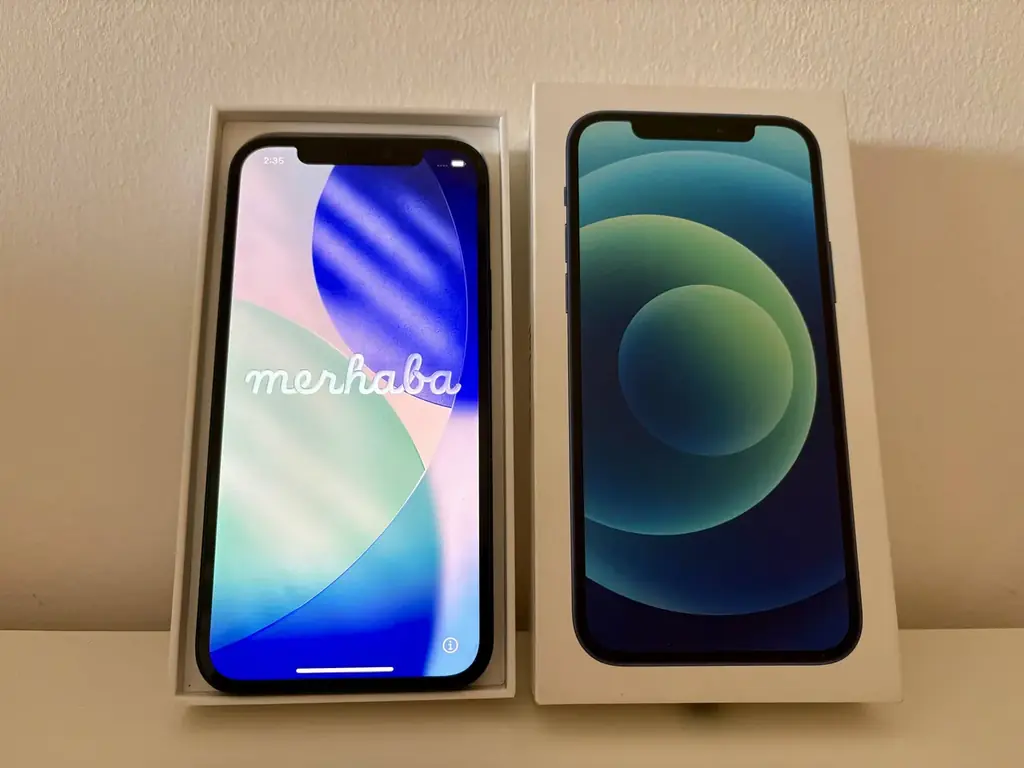 Apple iPhone 12 128GB (Синий)