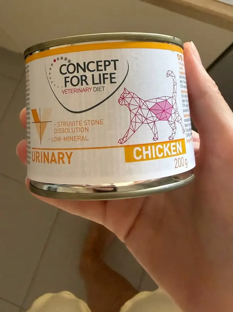 Продам 23 банки корма Concept for life Urinary – коту не зашел вкус курицы, ест только говядину🙃