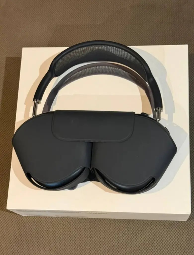 90€