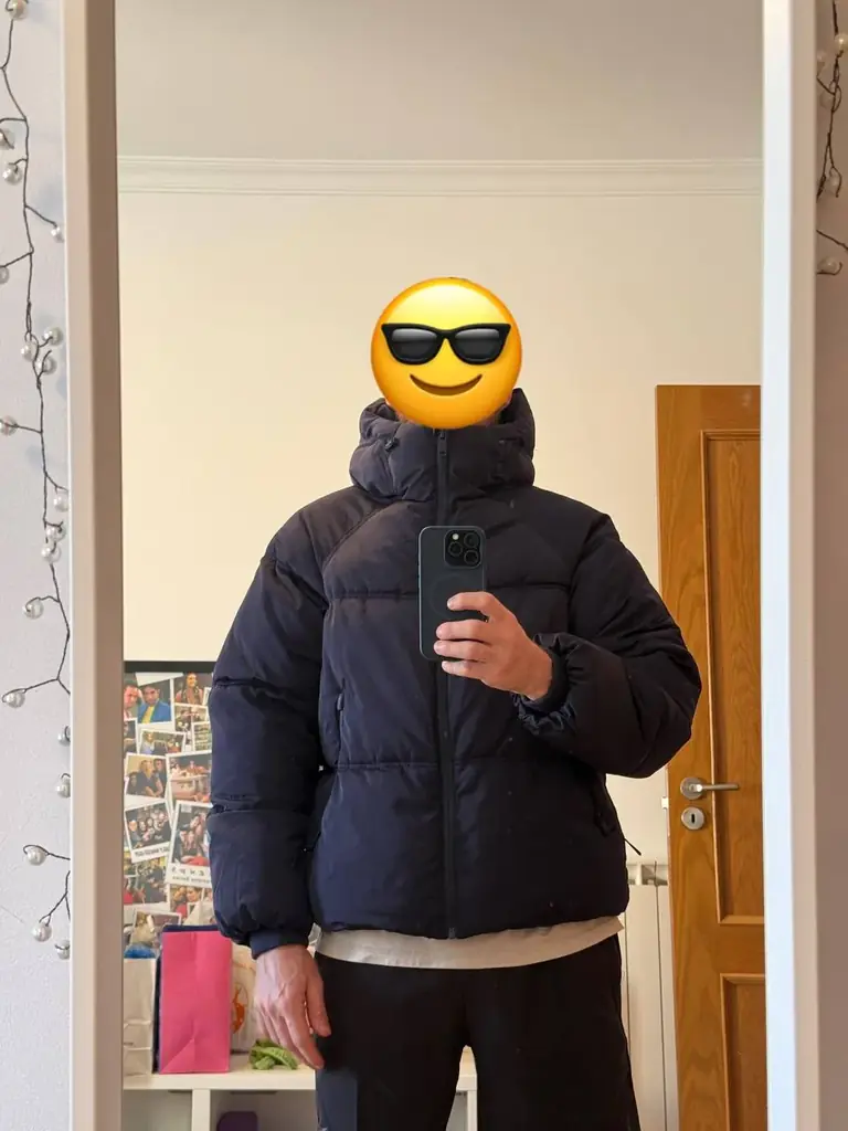Новая куртка Pull & Bear за полцены.