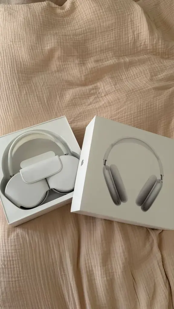 Продаю оригинальные Apple AirPods Max