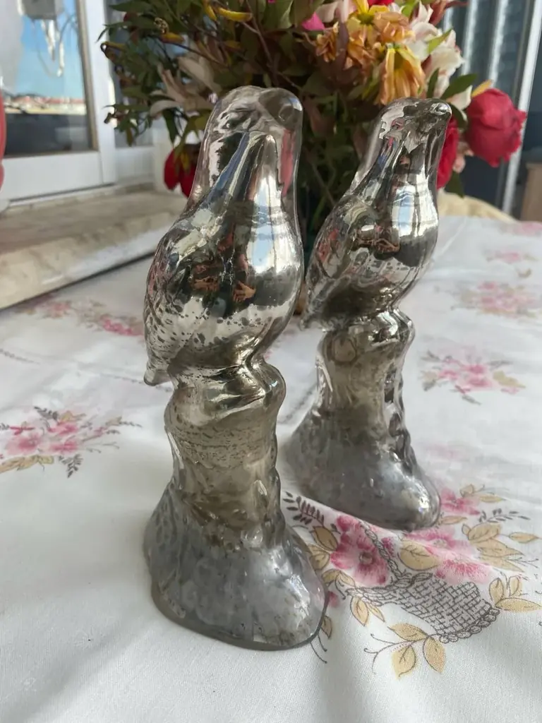 Две стеклянные птички 🐦