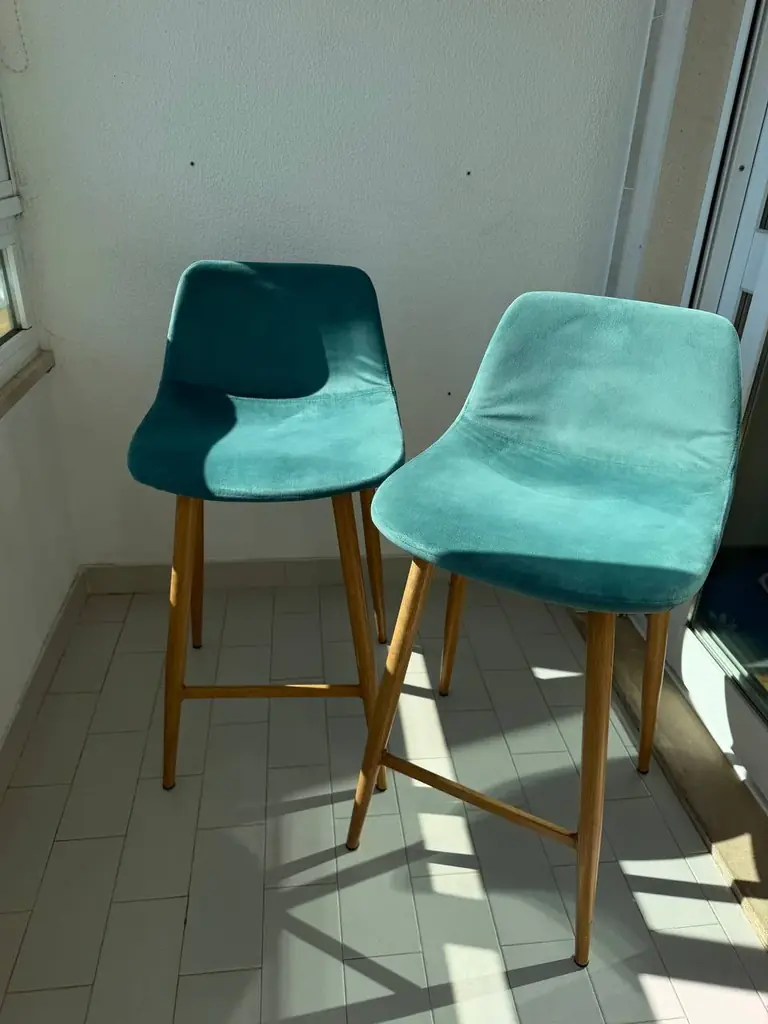 Продаю 2 барных стула La Redoute