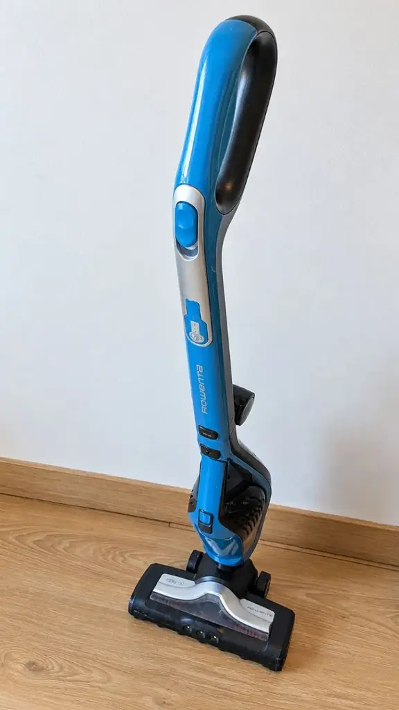Пылесос Rowenta Dual Force 2 в 1 50 €
