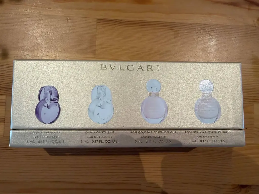 Продаю набор миниатюр парфюмерии bvlgari. Каждая бутылочка по 5мл. Отличный вариант для коллекции и…
