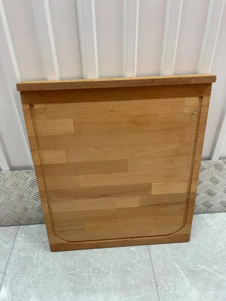 Бамбуковая разделочная доска IKEA LÄMPLIG — 10 €