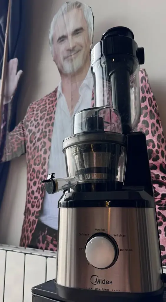🧃 Шнековая соковыжималка Midea MJ-JS2007AW1