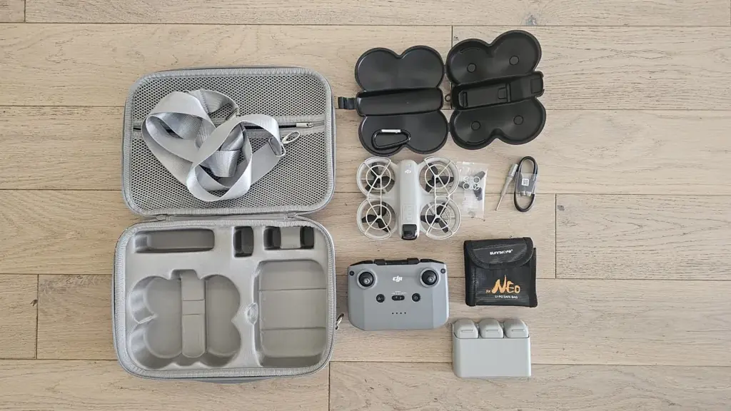 Продается DJI Neo в очень хорошем комплекте: