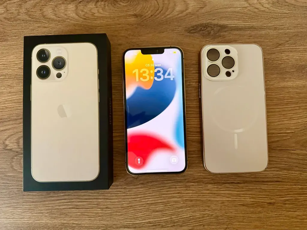 iPhone 13 Pro Gold 256 гб Sim+Esim