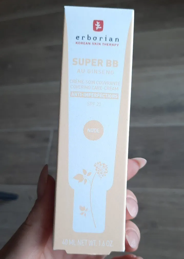 Тональная основа Erborian super BB nude 90 лари