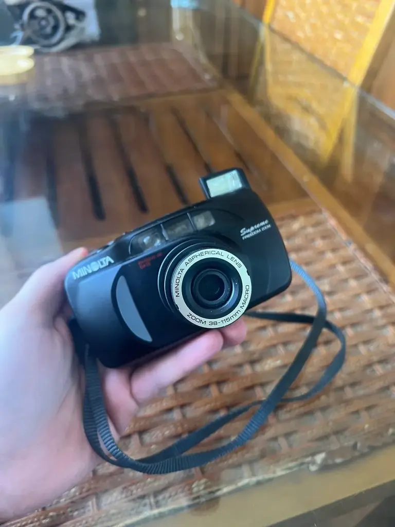 продам пленочный фотоаппарат