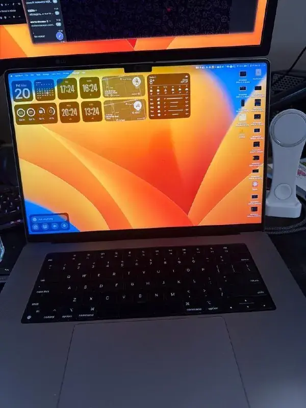MacBook Pro 16" M1 Max / 64GB / 2TB