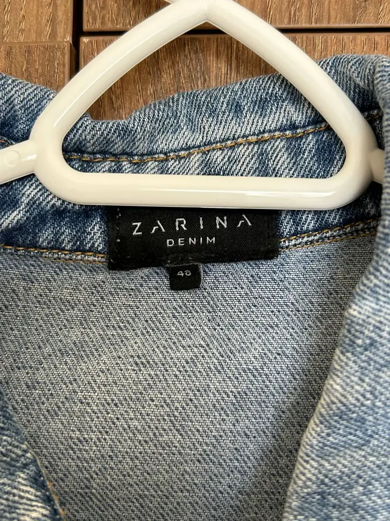 Джинсовая рубашка Zarina