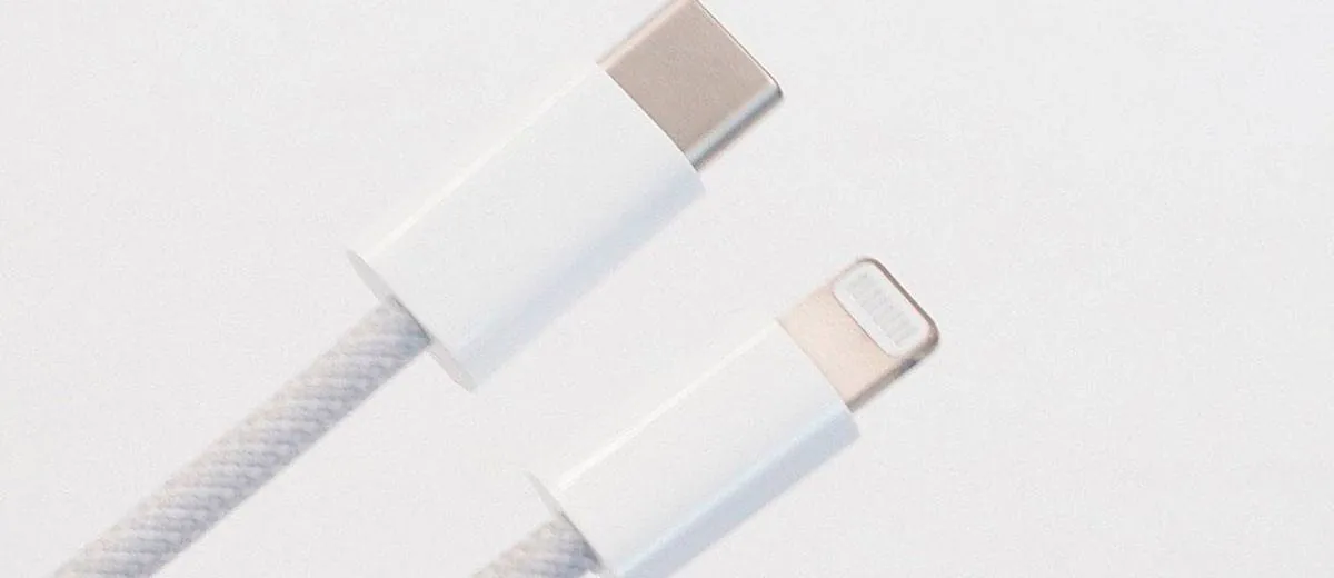 Apple плетеный кабель оригинальный USB-c to Lightning 55лари 1позиция