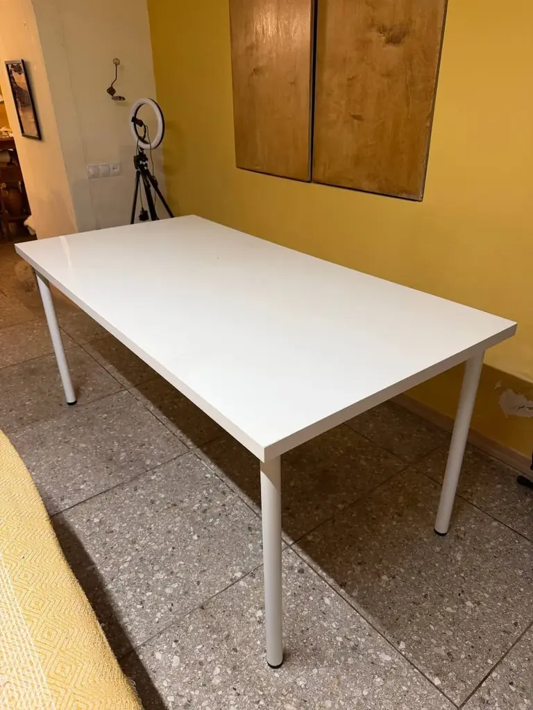 Продается стол IKEA 80х160х73