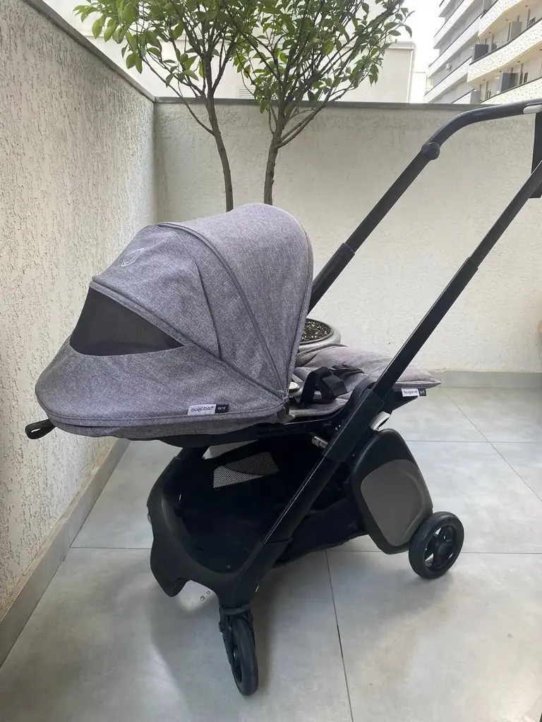 Компактная прогулочная коляска Bugaboo Ant.