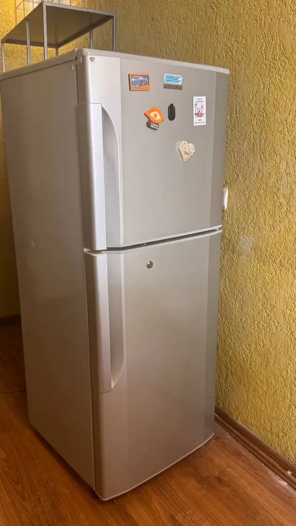 Холодильник hitachi