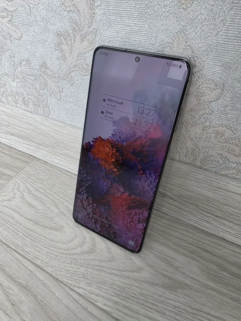 Продаю Samsung Galaxy S20+