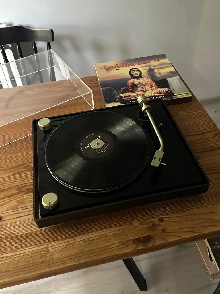 Виниловый проигрыватель TDK Life on Record USB Belt Drive Turntable