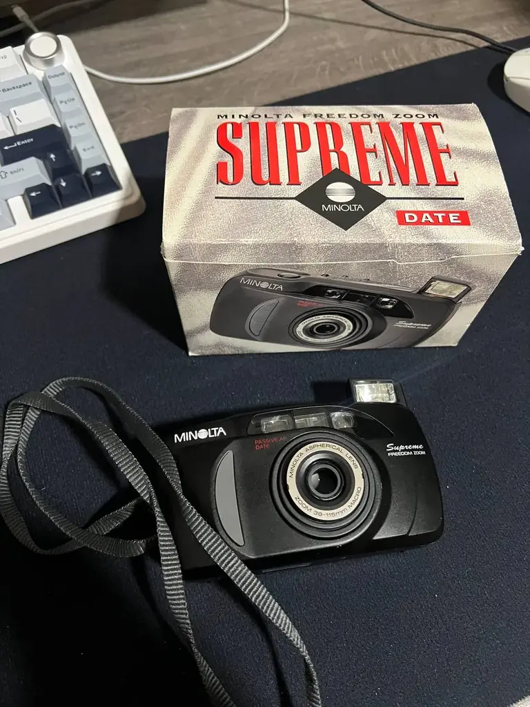 продам пленочный фотоаппарат