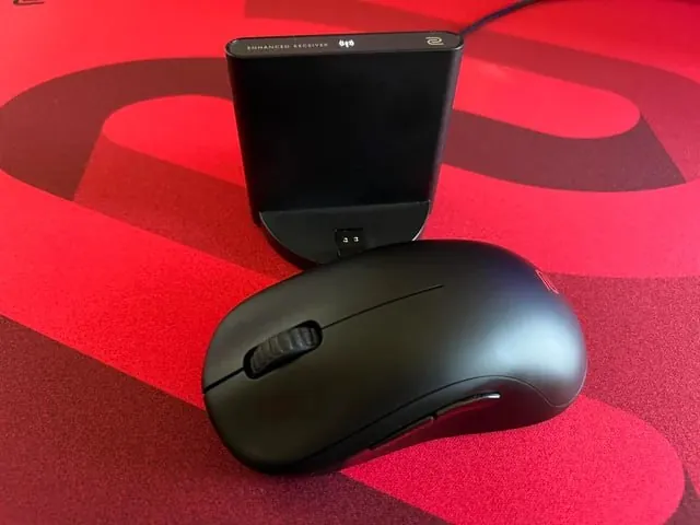BenQ ZOWIE U2 Wireless — топовая игровая мышь для FPS!